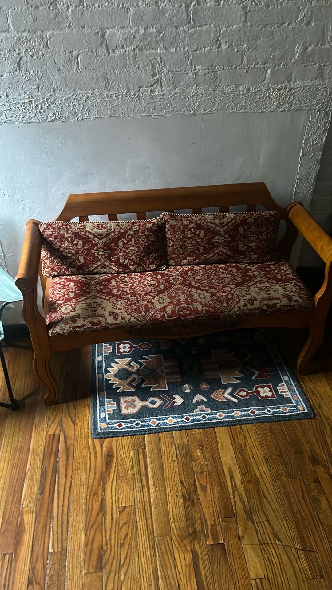 Victorian love Seat With Mat- $150