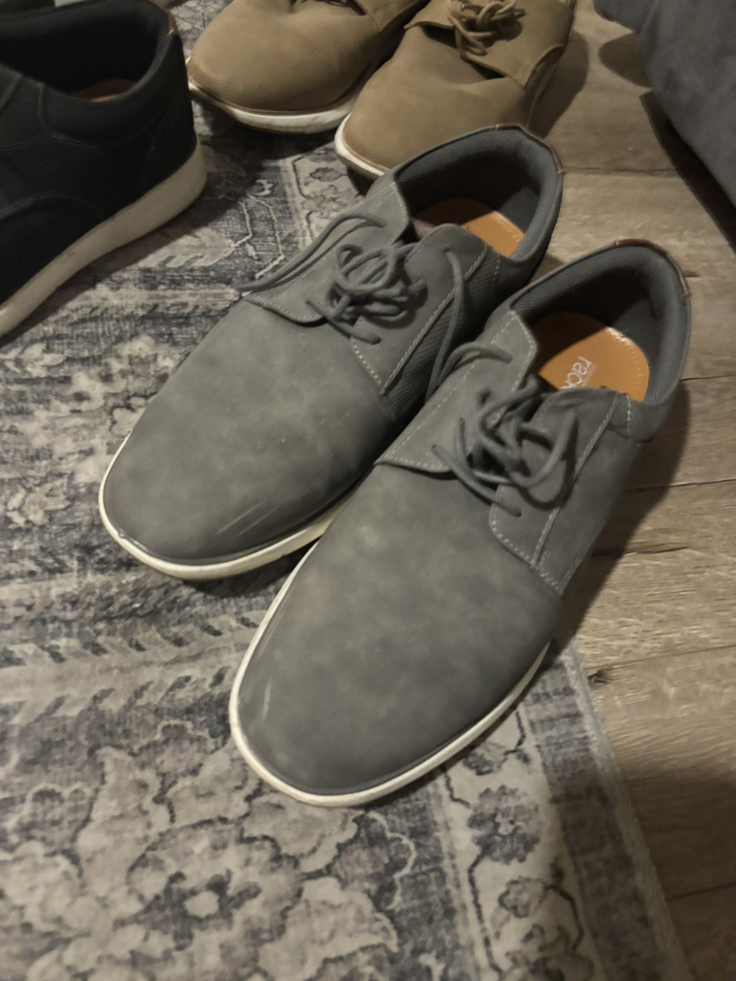 Men’s Shoes