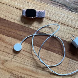 Apple Watch - Never Used (charger Included) 