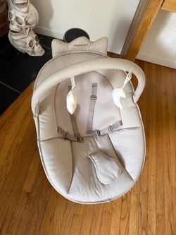 Momcozy electric baby swing
