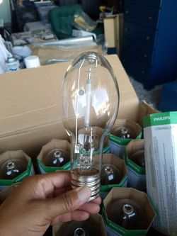 Philips Alto Lamp