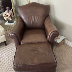 Lazy Chair And Ottoman 
