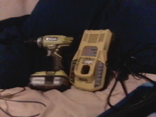 Ryobi One+ 18v Lithium Ion Drill $75obo Need To Sell Now