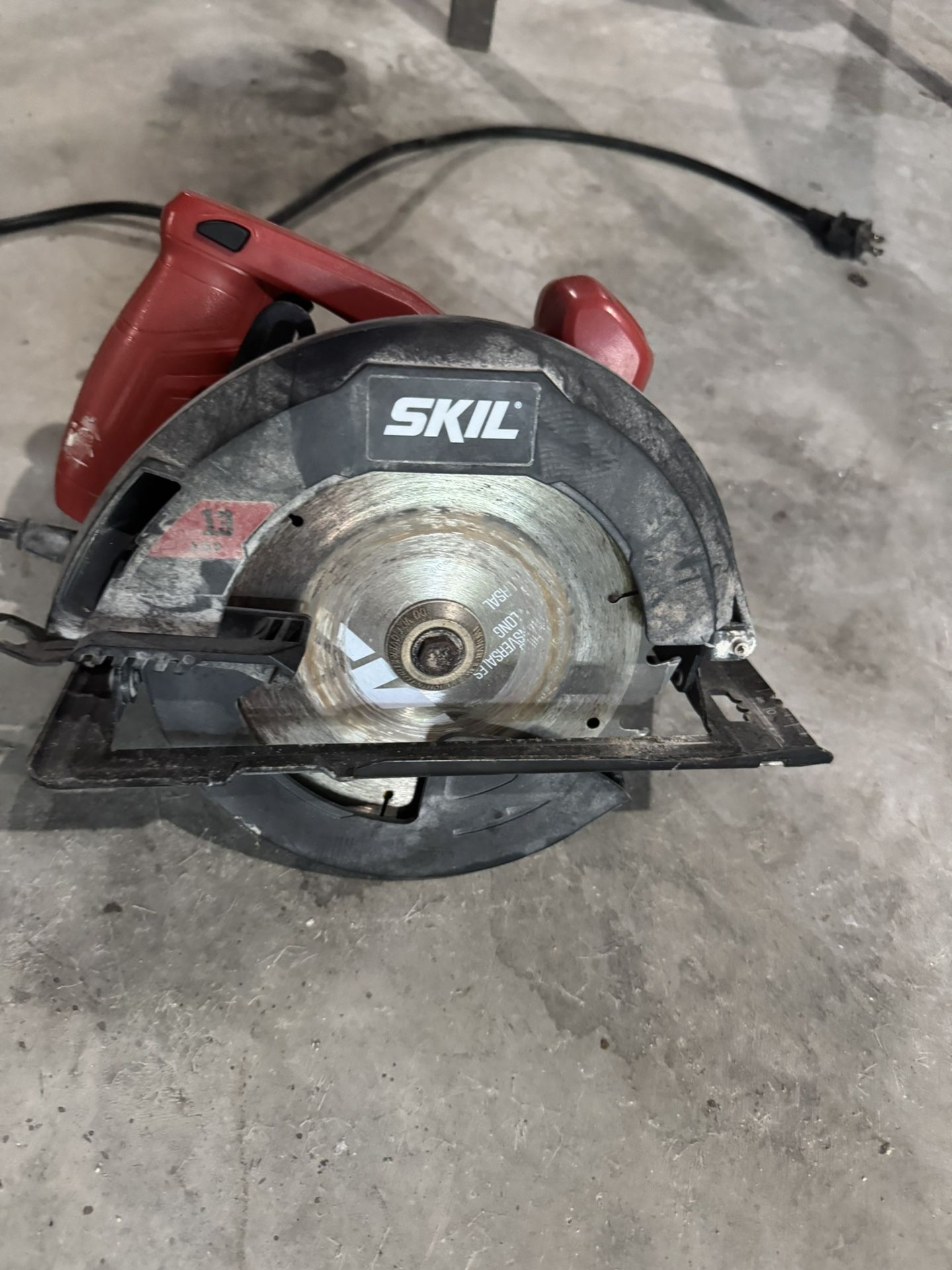 Saw