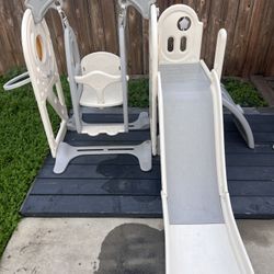 Kids / Toddlers Play Structure Playground 