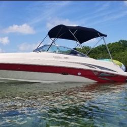 2003 Sea Ray Sundeck 220
