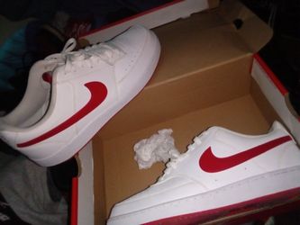 Nike court vision Lo