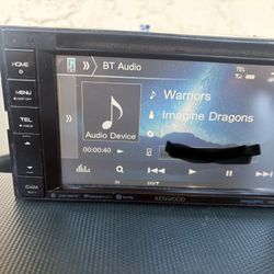 Kenwood DDX26BT 6.2" Multimedia Receiver Bluetooth/DVD/CD
