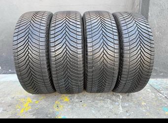 245 50 R 20 vendo llantas usadas marca Michelin