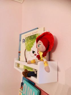 Kids Wall Bookshelf