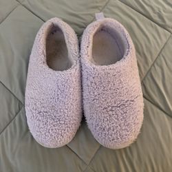 Womens Purple Slippers Size 8 