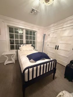 Twin size bed and mattress- pottery barn