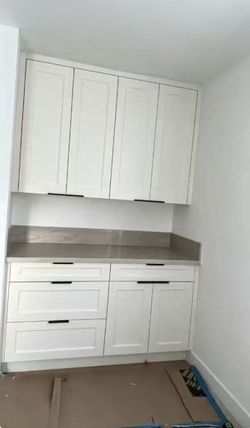 2 wall cabinet +1 drawer cabinet +1 base cabinet