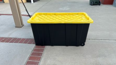 Large Rolling Storage Tote with Lid