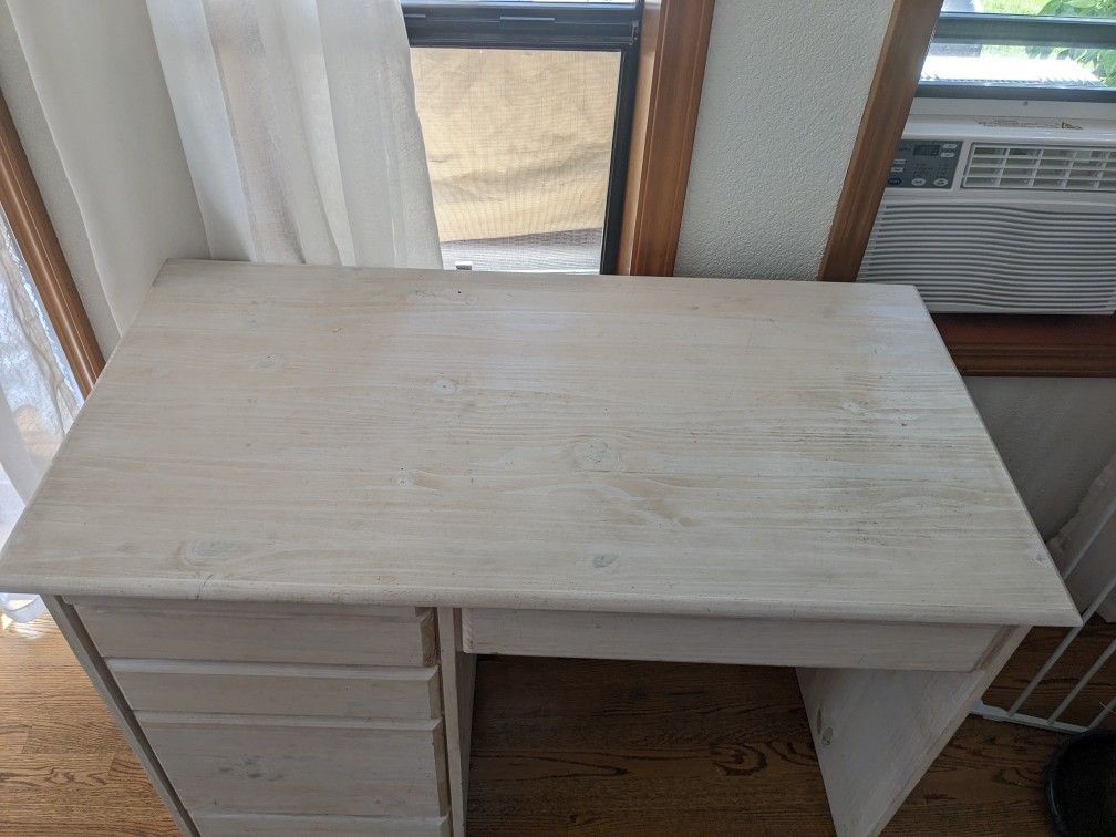 Wooden Desk With drawers