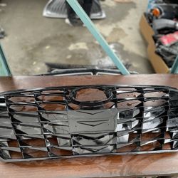 Hyundai Sonata Grille Part