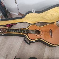 Suzuki Violin Company Takeharu Lady Guitar