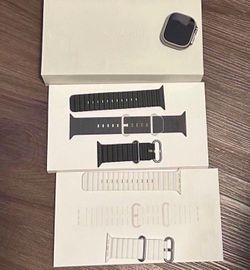 Apple Watch Ultra 2 GPS + Cellular 49m Titanium case TWO OCEAN BANDS