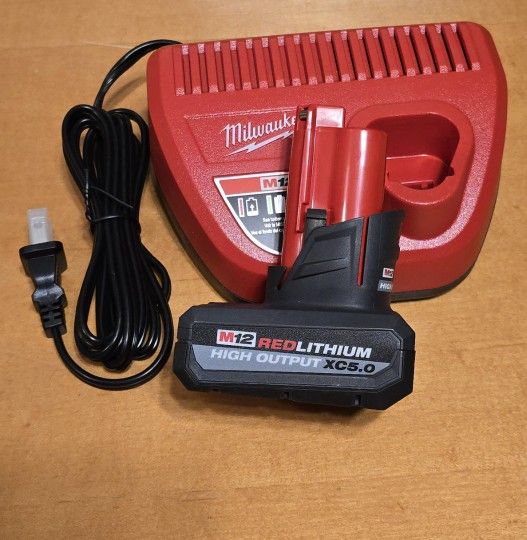 Milwaukee M12 High Output XC 5.0Ah+Charger Brand New No Low Offers/Trades. Price is Firm. Pickup in Burien Yes Available