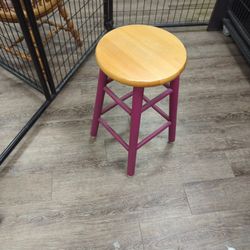4 Stools