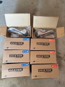 Closet Door Handles – Lot of 8