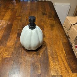 Halloween Pumpkin Soap Dispenser 