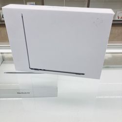 MacBook air m2 8gb ram 256gb ssd