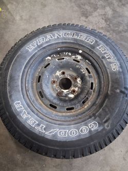 Spare tire and rim 265/75/16 dodge ram/jeep