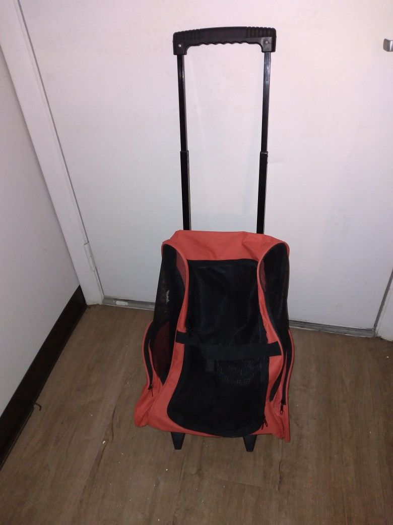 Pet Carrier With 2 Wheels