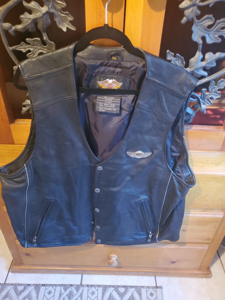 Harley Davidson 100 year anniversary mens leather vest 2xlg