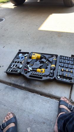 Complete set of tools brand new never been used