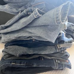 Lot Of Jeans 