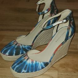 Marc Fisher Wedges 9 1/2