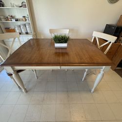 Table 6 Chairs And Table Leaf