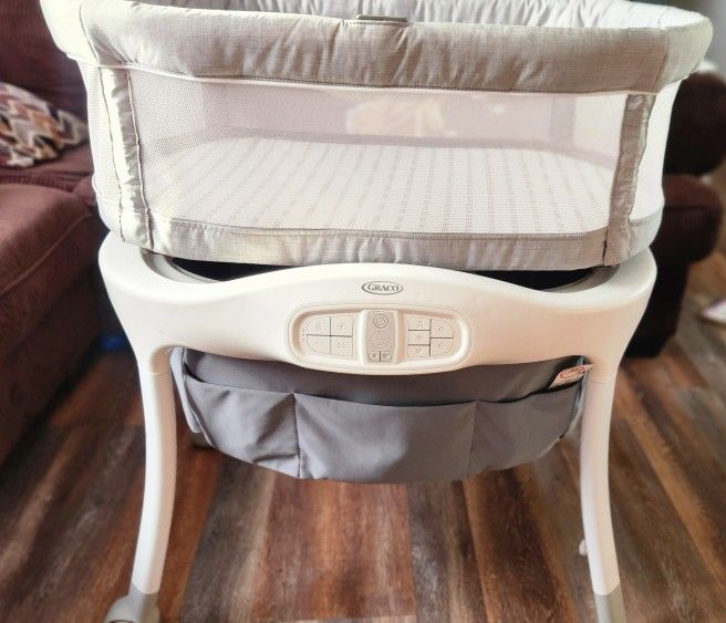 Bassinet 