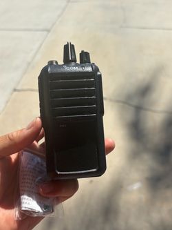 2way radio F4001 ICom (set of 10)
