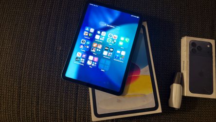 iPad Air 512 GB, flawless condition with box and charger and cable, cellular unlocked