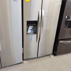 WHIRLPOOL SIDE X SIDE REFRIGERATOR COUNTER DEPTH OPEN BOX IUAM2