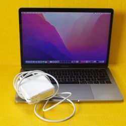 MacBook Pro 13” Touch Bar  i5 2.9GHz 8GB Ram 256GB Flash Storage #B70