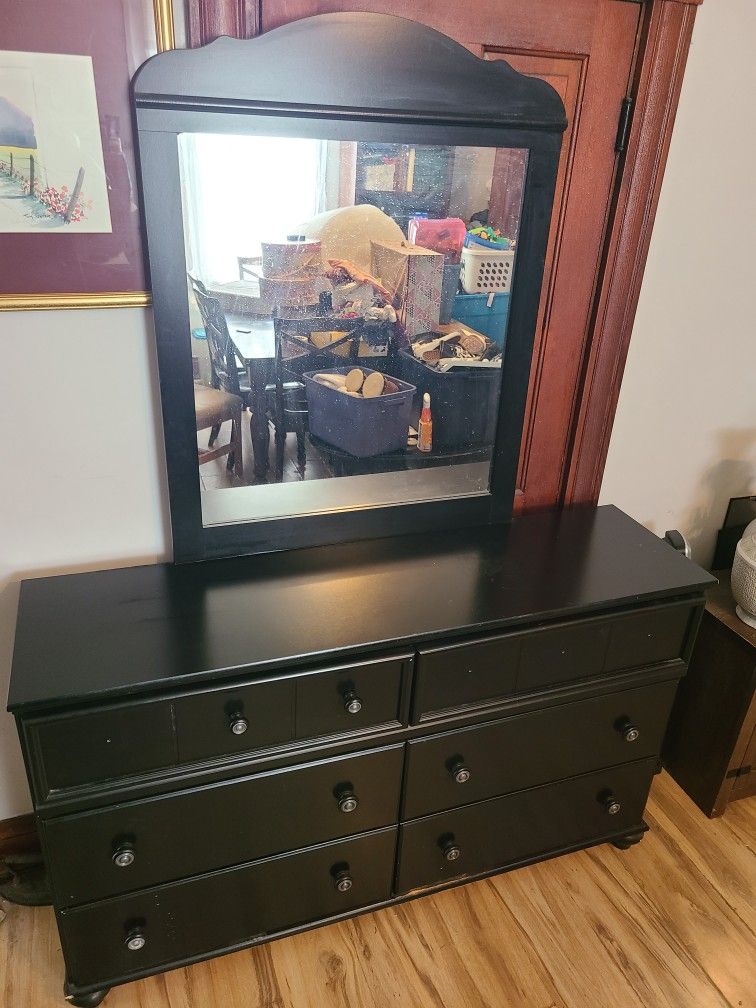 Ashley furniture black 6 drawer long dresser With mirror Measurements are on the pictures