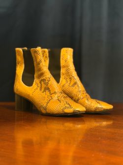 Isabel Marant Snakeskin Chelsea Boots – Women’s Size 39 / US 8.5–9