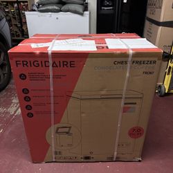 NEW IN BOX Chest Deep Freezer Frigidaire Garage 