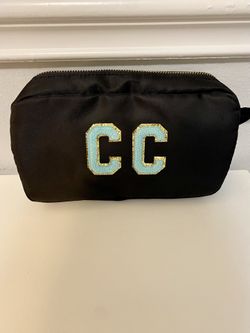 Versatile Makeup Bag 