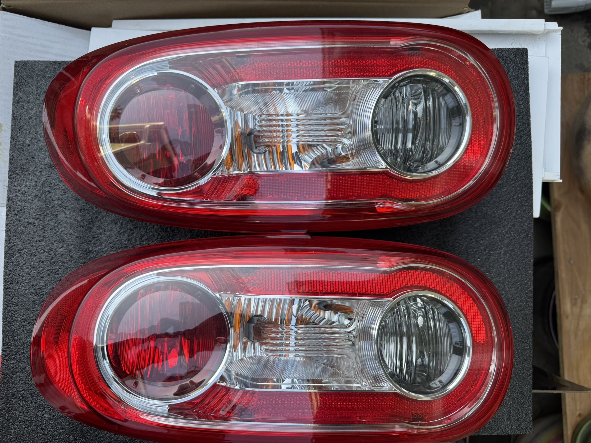 Mazda Miata MX-5 NC2 OEM Tail Lights