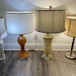 4 Table Lamps In Good Condition $10 Each Firm On Price