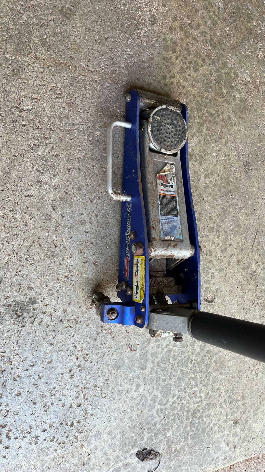 1.5 Ton floor Jack