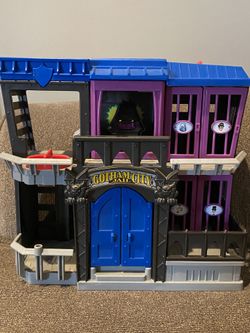 Gotham City Toy Base