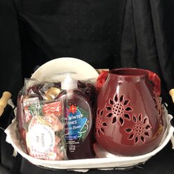Home Decor/Fragrances GiftBasket-Christmas 