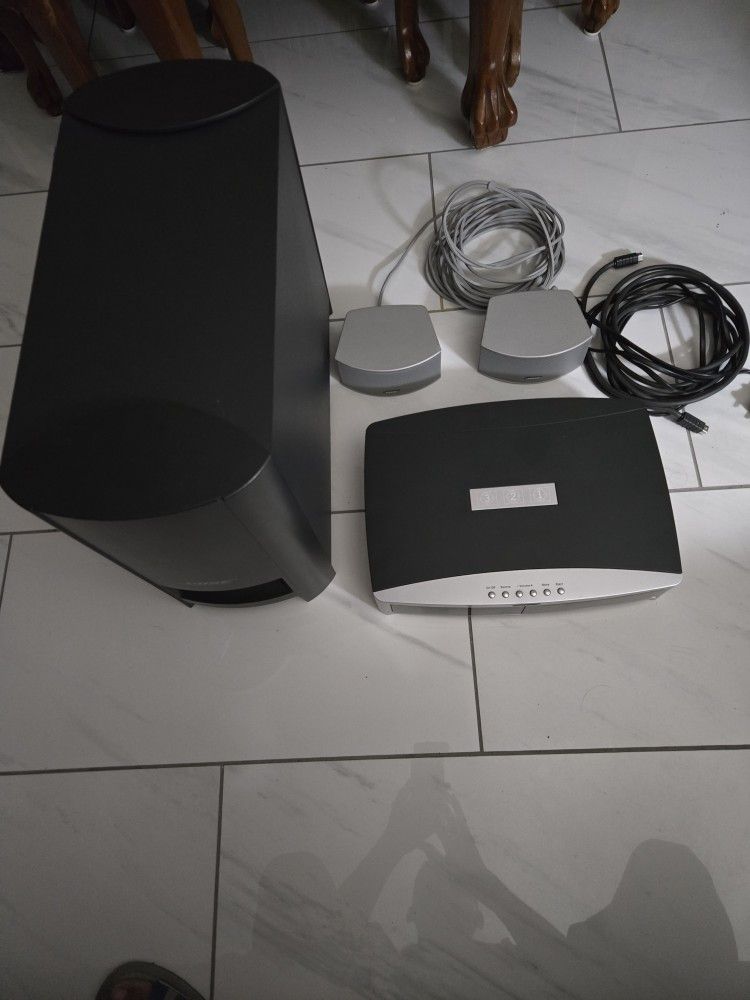 Bose 3-2-1 Complete Entertainment System (JUST REDUCED)