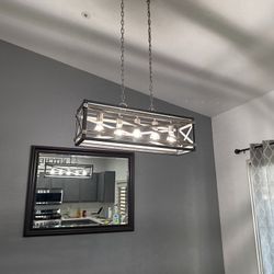 Light fixture